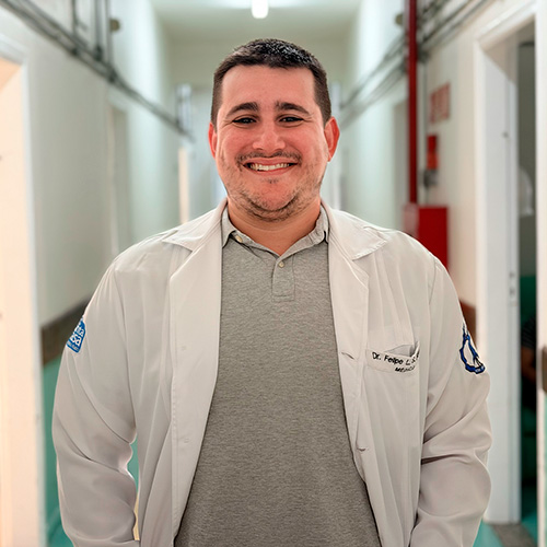 Dr. Felipe Bizarria